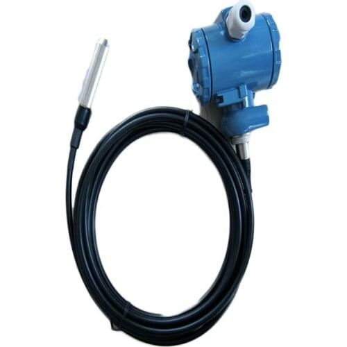 Drop-in hydrostatic level transmitter with intelligent display