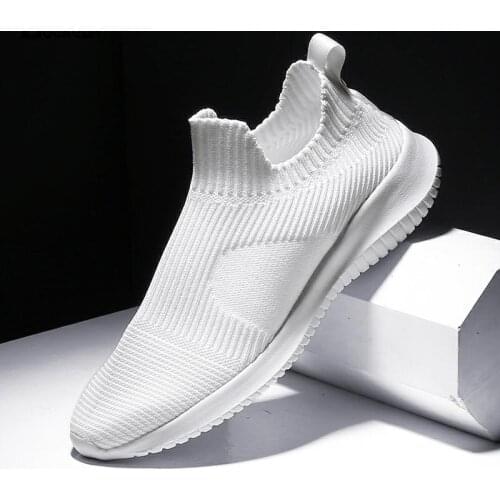 Slip-On Sneakers Men Lightweight Running Shoes Breathable Knitted Sock Shoes White Jogging Walking Sport Shoes Male Casual Shoes