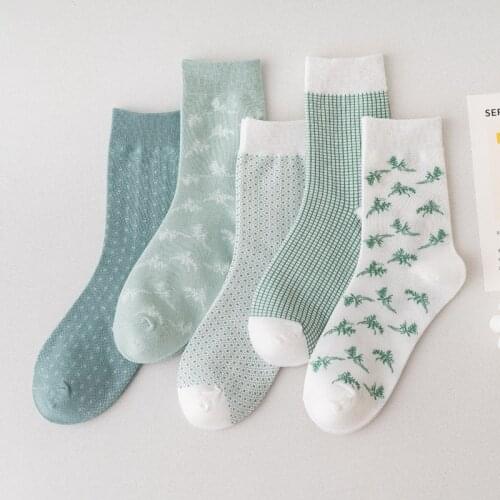 2021 Kawaii Women Socks Green Forest Series Lattice Point Sweet Socks Ins Trend Harajuku Couple Socks Original Christmas Gifts