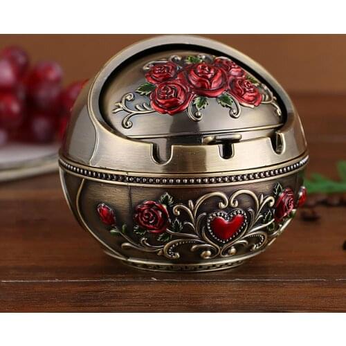 Ashtray Household Home Decor Zinc Alloy Retro Large Ash Holder with Lid for Home