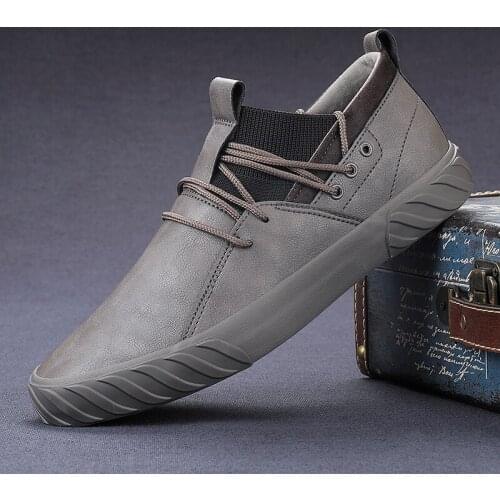 Men High-Top sneakers for men outdoor Comfortable fashion casual male shoes adult Men Loafers Moccasins Leather Shoes 2019 New