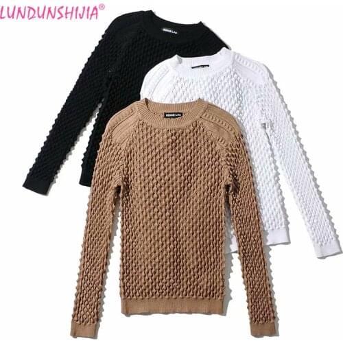 LUNDUNSHIJIA Three-dimensional jacquard Crochet Sweater Women O-Neck Long Sleeve Knitting Pullover Top 2021 Spring Fall Clothing