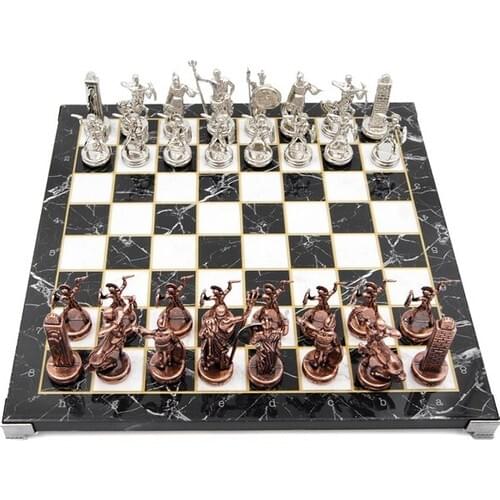 BAGGY Wooden Chess