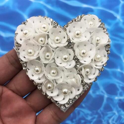 Rhinestone White Heart Rose Shape Beaded Patch for Clothing Sew on Beads Applique Shirt Shoes Bags Apparel DIY Decoration Patch