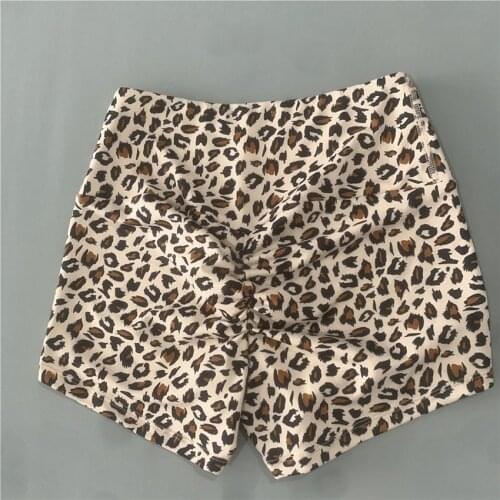 Womens High Waist Workout Shorts Scrunch Leopard Print Fitness Yoga Shorts Scrunch Butt Running Shorts Sport Gym Short Leggings