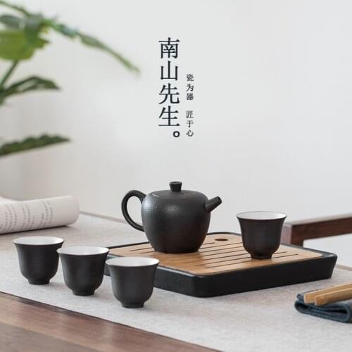 Portable Tea Set Black Charms Porcelain Aesthetic Tea Set Kung Fu Travel With Tray Gift Box Tetera Porcelana Teaware Sets BG50TS