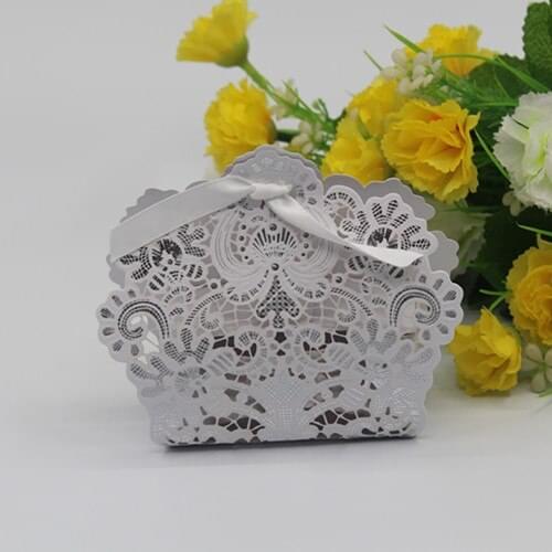 Free Shipping 100 X Laser Cut White Wedding Candy Box Gift Boxes Wedding Party Favors Chocolate Box