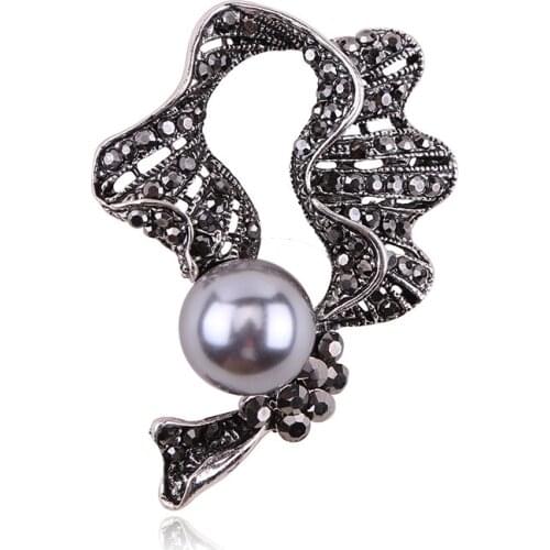 Elegant Jewelry Vintage Scarf Brooches Pin Imitation Gun Black Pearl Rhinestones Flower Brooch Womens Clothing Accessories