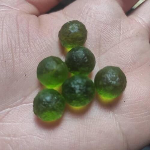 5pcs green Gem Moldavite Czech Meteorite Impact Glass Beads Rough Stone Crystal Energy Stone