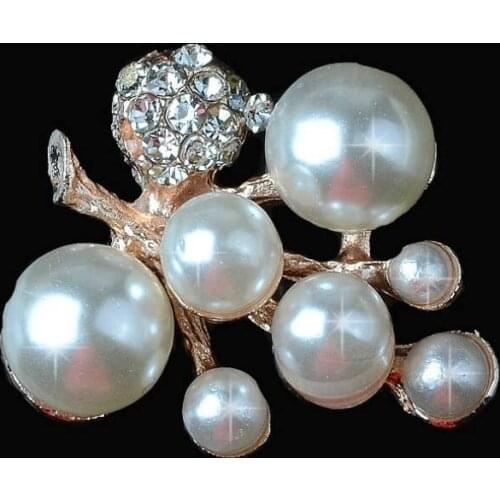 2018New 100Pcs Rhinestone and Pearl Grape shape Branch alloy Shank Buttons for DIY hair accessories and wedding decoration HZ436