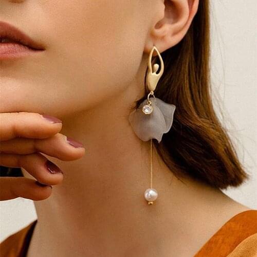 Elegant Ballet Dancing Girls Earrings Shell Pearl Flower Petal Tassel Earring For Women Wedding Long Pendientes Bijoux O5E789