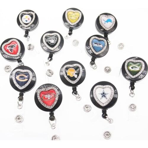 Wholesale 32 Teams Designs Heart Shape American Football ID Rhinestone Badge Holder/ Pendant Charms