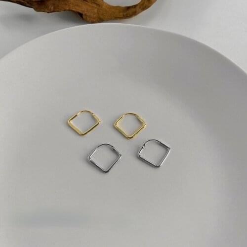 QiLuxy Simple Geometric Square Small Circle Hoop Earrings for Women Fashion Punk Simple Hoop Earrings Party Jewelry
