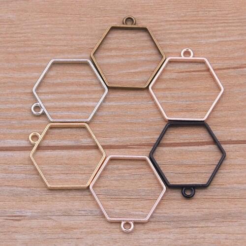 10Pcs 2021 New Product 27*28mm 5 Color Alloy Jewelry Accessories Hexagon Drop Charm Hollow Glue Blank Pendant Tray Bezel