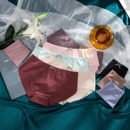 Ice silk underwear ladies seamless one-piece ladies underwear breathable low waist sexy underwear womens size briefs