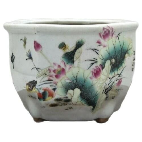 Chinese old porcelain flowerpots of plant flowerpot Goldfish picture