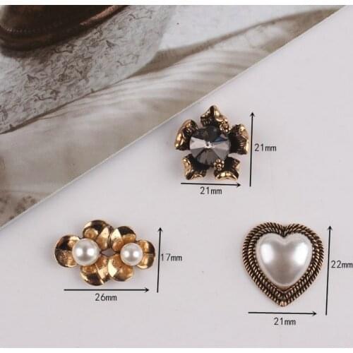 5pcs/lot Alloy Creative Rhinestone Gold Pearls Pendant Button Ornaments Jewelry Earrings Choker Hair bag DIY Jewelry Accessories