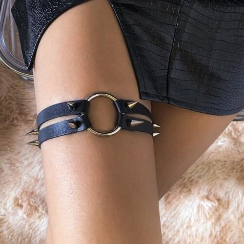 Fashion Geometric Leg Chain Womens Neo-Gothic PU Double Circle Ring Rivet Black White Night Wind Leg Chain Jewelry for Girls