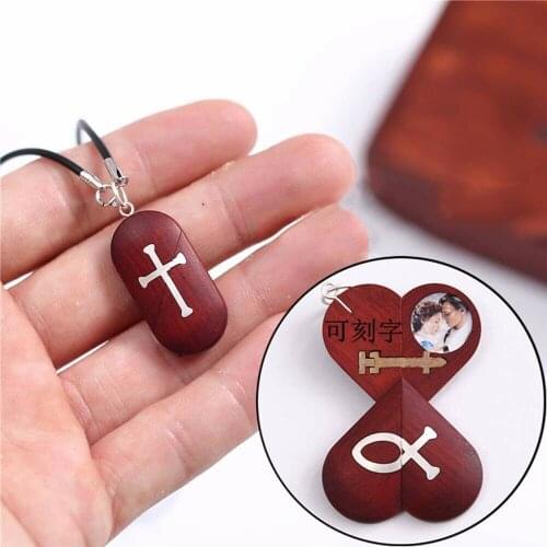 Customize Handmade Wood Cross Necklace Pendant Can Change Heart Locket Butterfly Shape Necklace Women Jewelry Birthday Gift