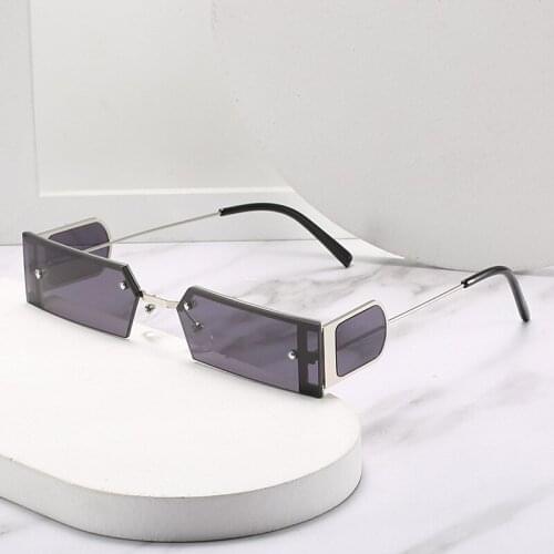 2021 new small square sunglasses trendy metal half-frame one-piece sunglasses women personality street shooting glasses UV400