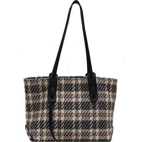 Womens New European and American Fashion Tote Korean Version of Simple Handbag One-Shoulder Leisure Large Capacity Bag