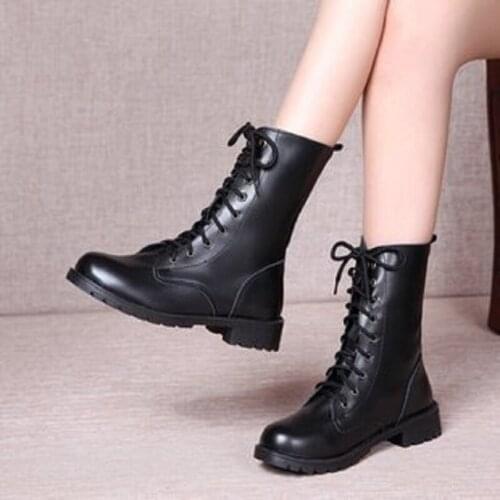 Retro Lovers Lace Up Ankle Equestrian Boots Women Rivet Sewing Belt Buckle Platform Military Botas Couples Motorcycle Boots 1911
