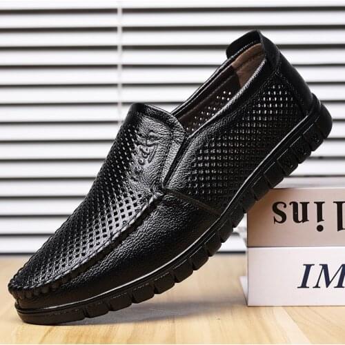 New Summer Middle-aged and Elderly Casual Dad Shoes Leather Hollow Leather Shoes Mens Business Breathable Mens Sandals Men