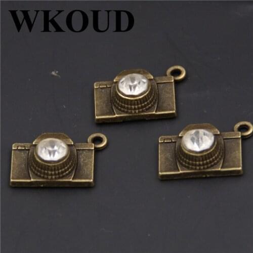 8pcs Antique 3D Handmade Rhinestone Camera Charm Necklace Bracelet DIY Metal Jewelry Charm findings A192