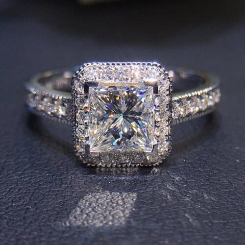 Huitan 2021 Trends Wedding Eternity Rings for Women Square Cubic Zirconia Crystal Proposal Engage Rings Classic Timeless Jewelry