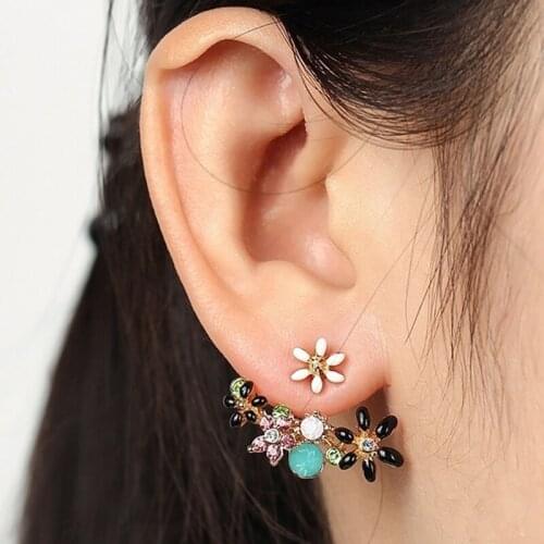 Fashion White Flower Rhinestones Hanging Earrings Female Temperament Pastoral Fresh Accessories Jewelry For Women