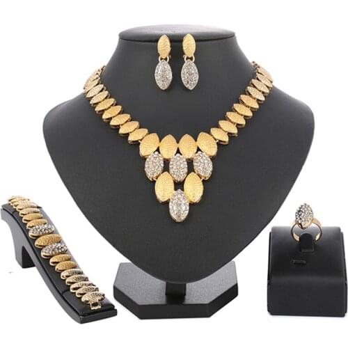 Longqu nigerian Women Wedding jewelry set Exquisite Dubai Gold bridal Jewelry Set African woman Costume Jewelry Set Wholesale