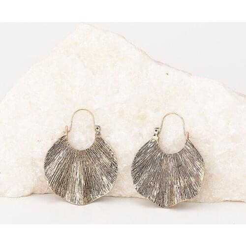 UFOORO clip earrings jewelry fashion women Romantic Creative bohemian Shell shape Earrings girl Christmas gift dropshipping