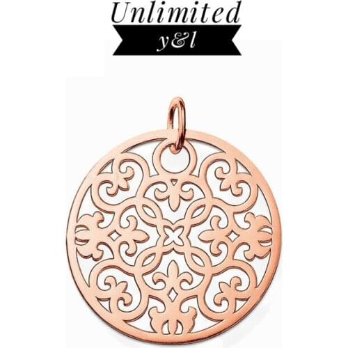 Flower Round Pendants Ornament Rose Gold Hollow Out Fashion Jewelry Necklaces Accessories for Women Gift