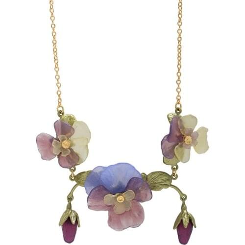 Pansy flower lady temperament clavicle necklace pendant model