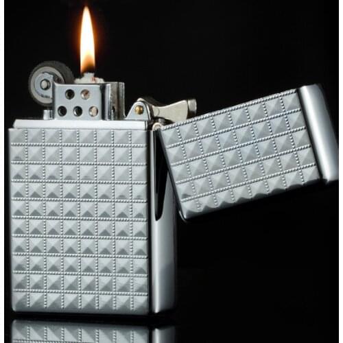 Retro Metal Flint Gasoline Lighter With Grinding Wheel Lighter With Refillable Kerosene Cigarette Lighter