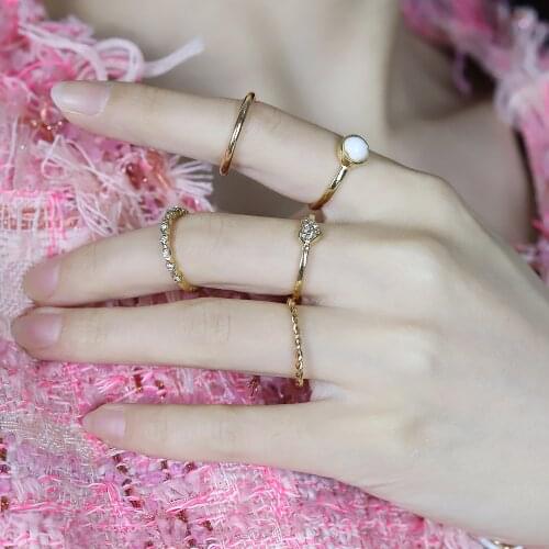 5pcs Fashion Trend Pearl Peach Heart Combination Joint Punk Metal Ring Five-piece Goth Jewelry Woman Gift 2021 New