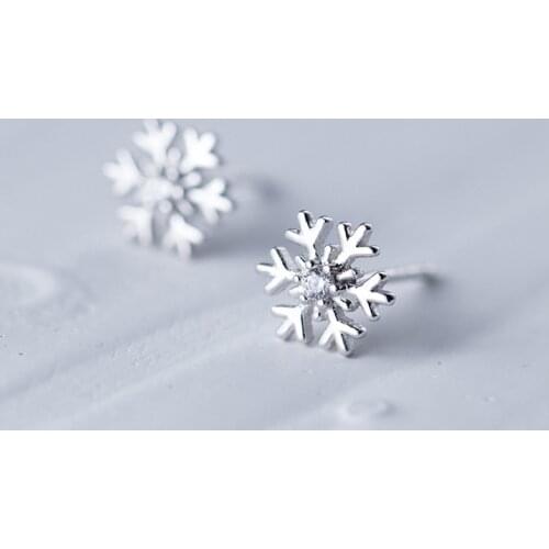 MloveAcc Fashion Cubic Zirconia Stud Earring Snowflake 925 Sterling Silver Earrings Stud Small Christmas Gift