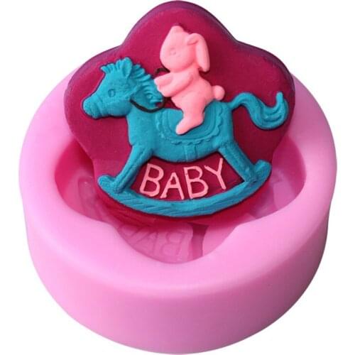 Trojan Bunny Fondant Cake Silicone Mold Baking Cupcake Decorating Tools Biscuits Chocolate Candy Molds Clay Soap Candle Mould