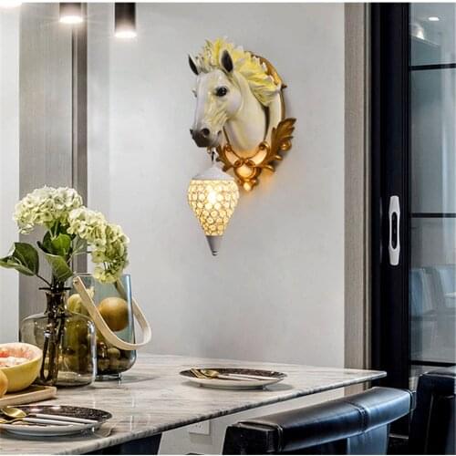 Modern Lucky Horse Resin Wall Lamp Nordic Creative Fine Relief Living Room Holiday Decoration Vanity Light Wall Sconce Deco Lamp