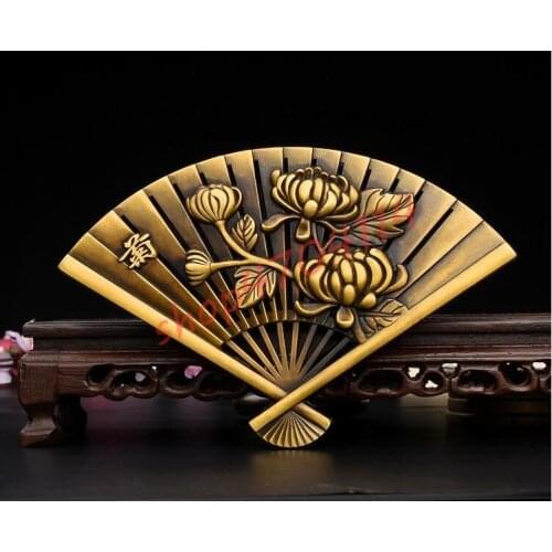 Pure copper, hollow carved chrysanthemum, fan-shaped incense stove, exquisite handicraft, decorative collection