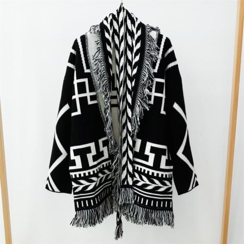 Autumn Winter Womens tassels Cashmere knitted coat High quality Jacquard Geometric pattern cardigns Top C611