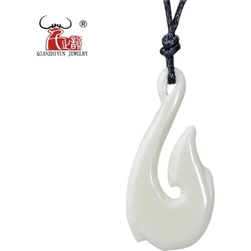 GX009 Handmade Carved New Zealand Maori Tribal Choker WoMens Mens Necklace Yak Bone Fish Hook Pendant for surfing