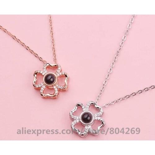 Wholesale Fashion Flower Pendant Necklace Cute Fashion Women Necklace Girls Statement Rhinestone Jewelry