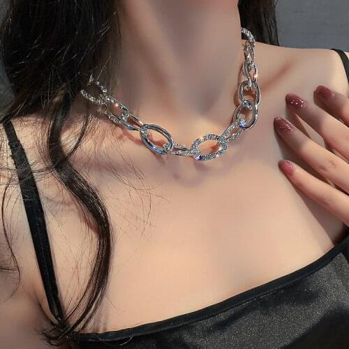 Fashion Retro Full Diamond Ladies Necklace Geometric Metal Simple Clavicle Chain Personality Exaggerated Necklace Party Jewelry