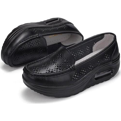 2019 Summer hollow-out womens shoes genuine leather air cushion hole shoes womens single shoes breathable shake shoes