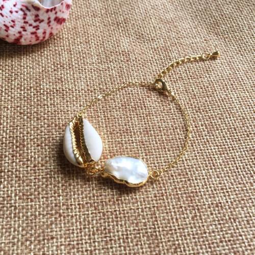 FUWO Natural Fresh Water Pearl Bracelet with Gold Cowrie Trimmed Unique Keshi Pearl Bracelet Jewelry Gift For Women BR511