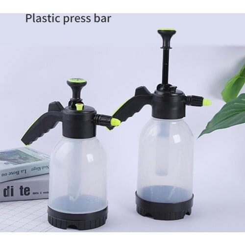 Car Cleaning Pressure Sprayer Bottle 2L Car Wash Handle Multi-Purpose Hand Pump Sprayer Automobile Cleaning Tools