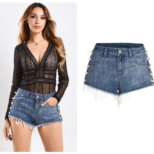European and American jeans womens pearl rivet washed denim shorts womens sexy buttocks shorts