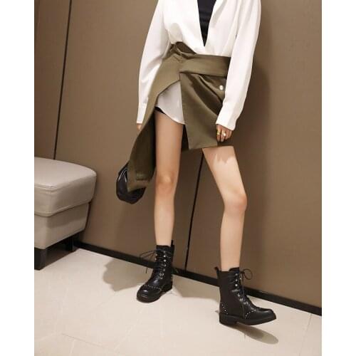 Autumn and winter British style Plush bottom short boots womens Large Martin boots 41-43 soft leather 40 low heel 42 versatile