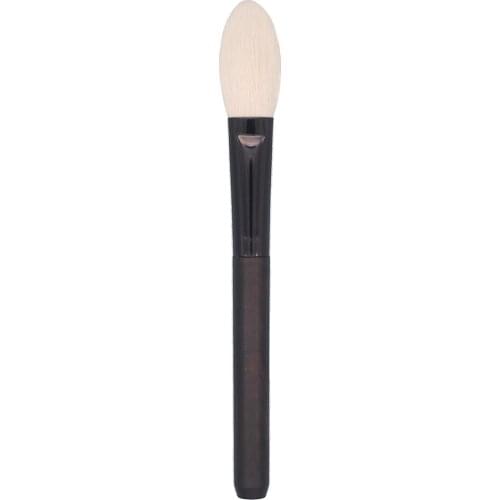 G08 Professional Handmade Makeup Brush Soft Saikoho Goat Hair Long Bristled Highlighter Brush Ebony Handle Make Up Brushes